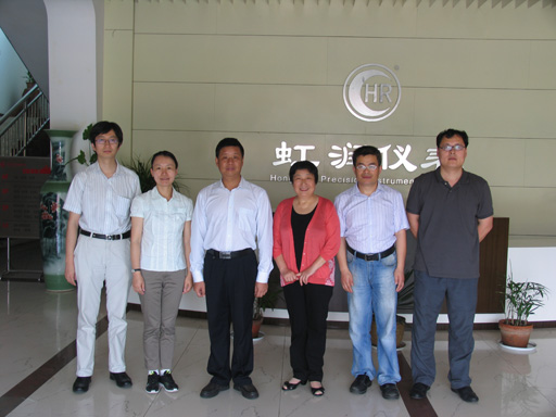 上海理工大學領導、教授一行考察虹潤公司